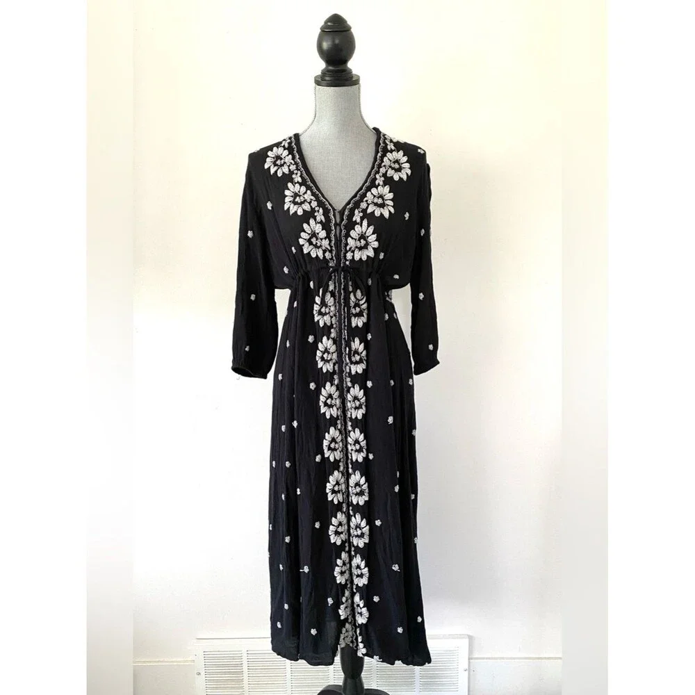 Free People Fable Embroidered V-Neck Midi Dress Sz M Boho Cottagecore Romantic